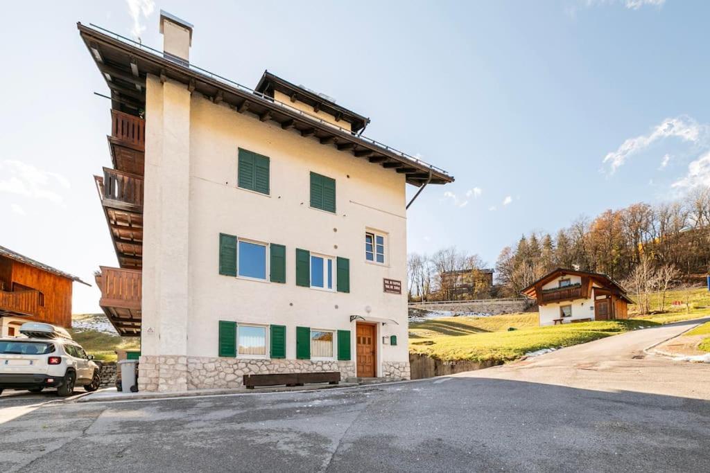 Appartamento A Val Di Sopra, Cortina dʼAmpezzo Extérieur photo